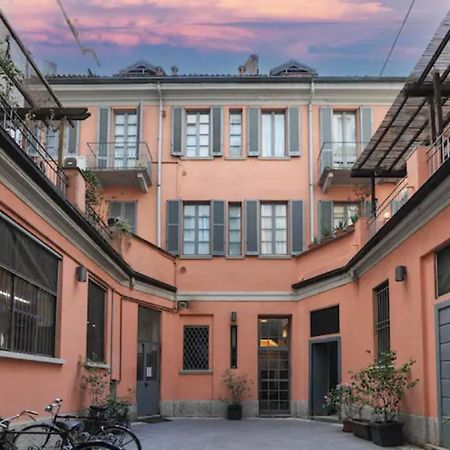 Charming San Babila Apt. Milán Exterior foto